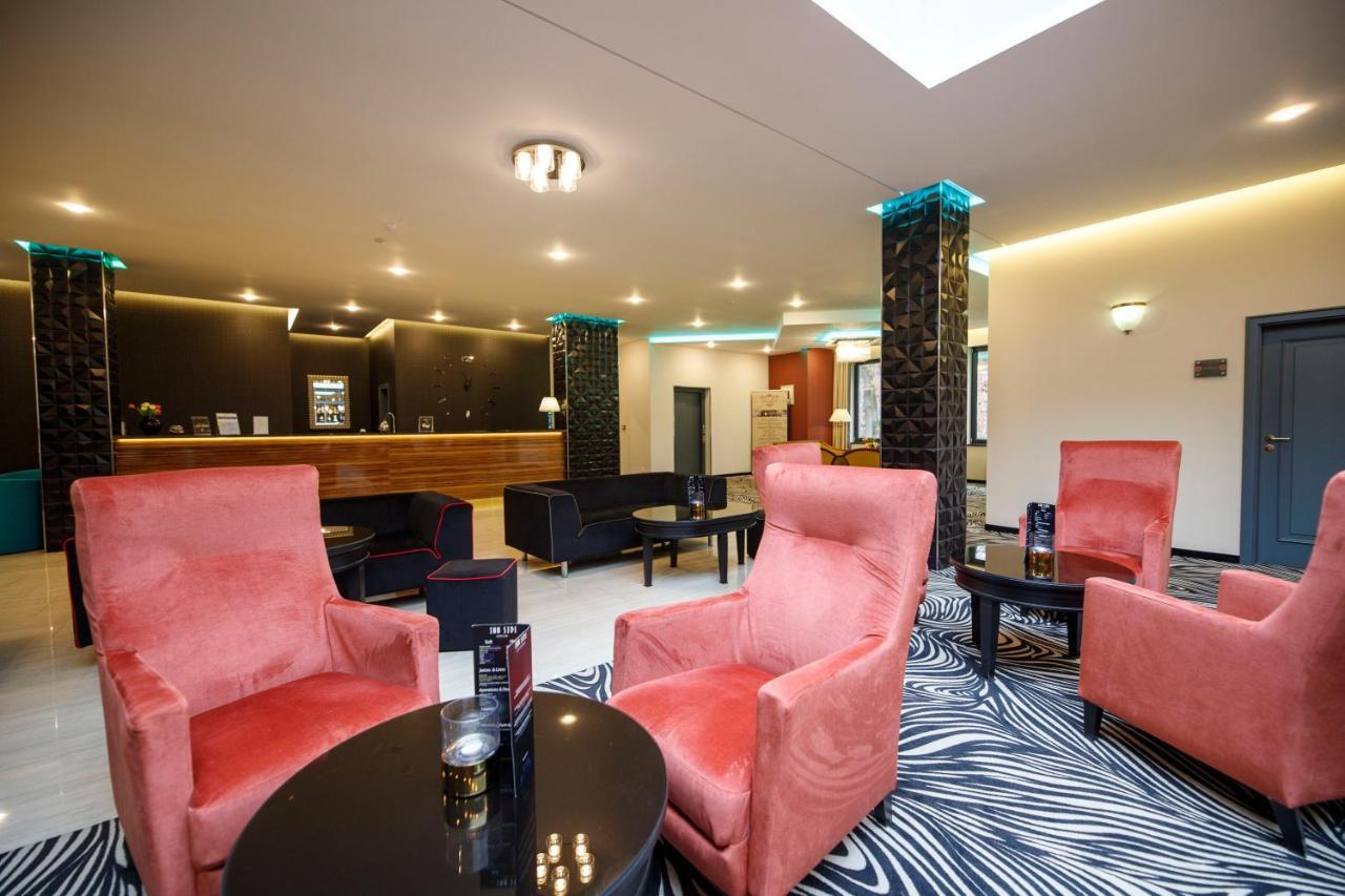 Parkhotel Carlsbad Inn Dalovice Exterior foto